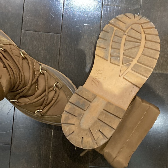 Zara Boots Size 38 - Picture 2 of 2